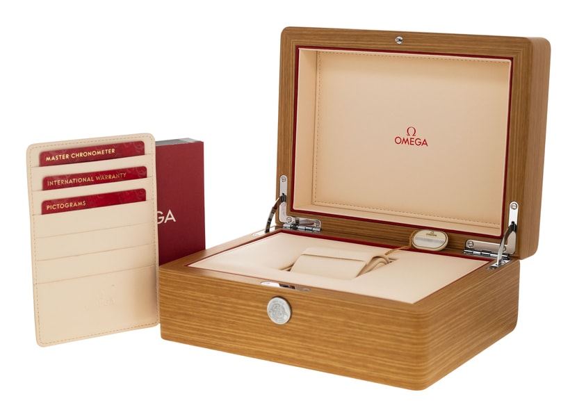 Omega Planet Ocean 215.32.46.51.01.001